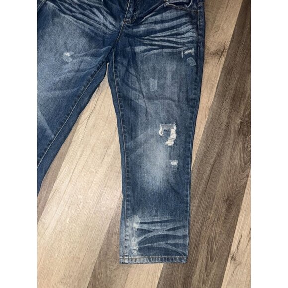 Womens Size 16 Distressed Straight Leg Jeans Classic Fit - Picture 2 of 9